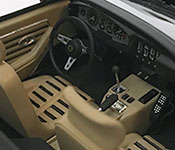 Miami Vice Ferrari 365GTS/4 Daytona interior
