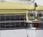 Jada Toys Scarface 1963 Cadillac Series 62 grille detail