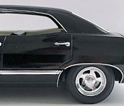 GreenLight Collectibles Supernatural 1967 Chevrolet Impala Sport Sedan wheel detail