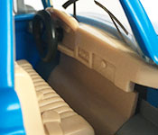 Chevron Cars Pete Pick-Up interior