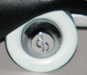 Walt Disney Classics Collection Cruella's Car wheel detail