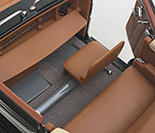 Yat Ming 1938 Cadillac V-16 Presidential Limousine rear seat